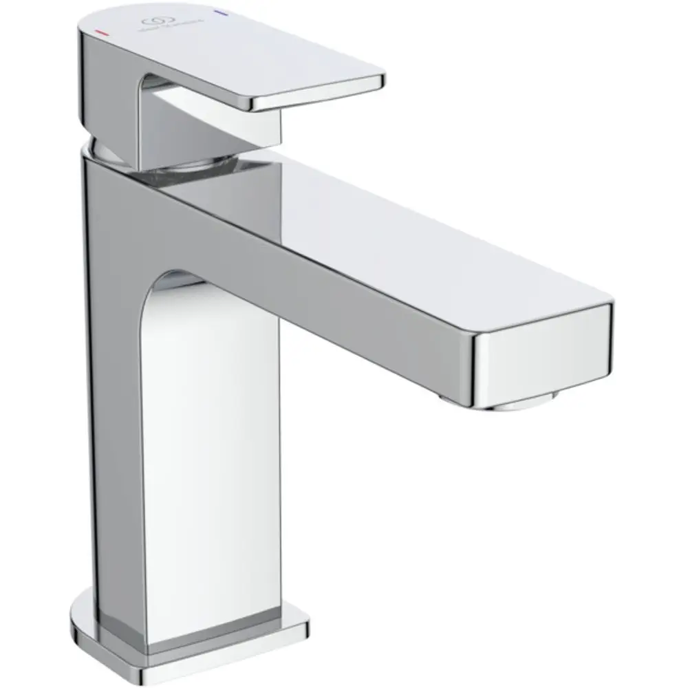 Waschtischarmatur aus Chrom von Ideal Standard mit flachem Design und einer standardmäßigen Auslaufhöhe. Geeignet für moderne Badezimmer.